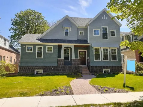 2106 Darrow Avenue Evanston IL 60201