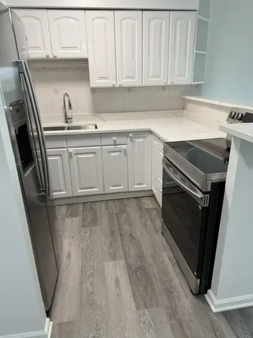 16 East Old Willow Road Prospect Heights IL 60070