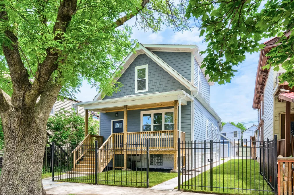 4229 South Princeton Avenue Chicago IL 60609