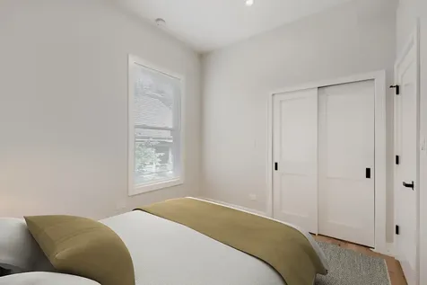 4229 South Princeton Avenue Chicago IL 60609