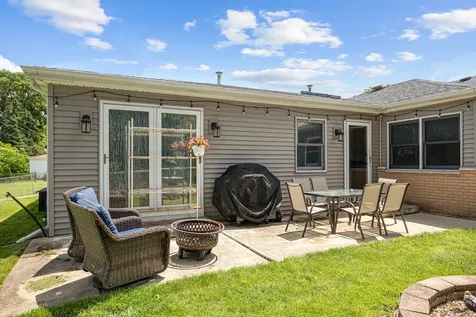 60 Arizona Lane Hoffman Estates IL 60169