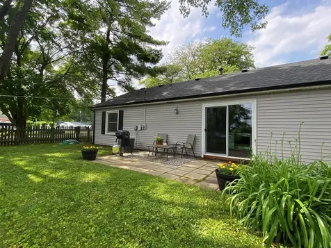 136 Saugatuck Road Montgomery IL 60538