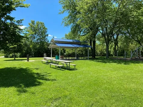 136 Saugatuck Road Montgomery IL 60538