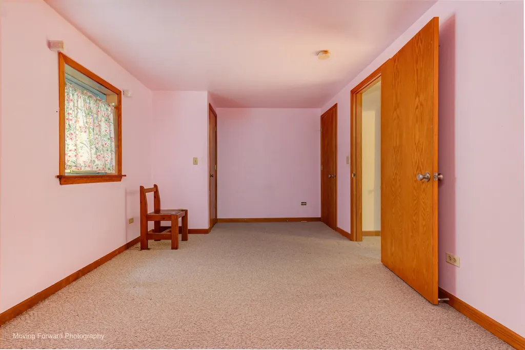 69 North Lambert Road Glen Ellyn IL 60137