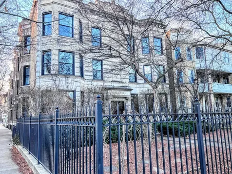3212 West Altgeld Street Chicago IL 60647