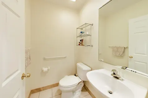 1107 Greenleaf Avenue Wilmette IL 60091