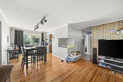 217 East Juliette Street Thornton IL 60476