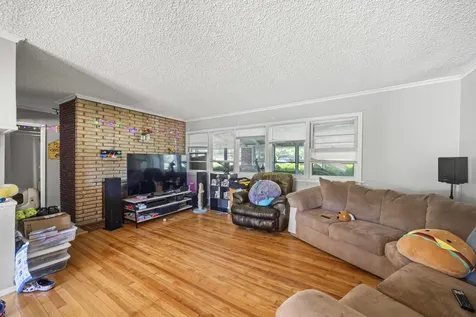217 East Juliette Street Thornton IL 60476