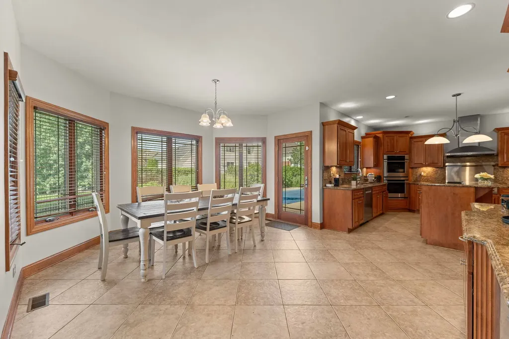 10838 Moose Lane Orland Park IL 60467