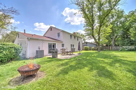 1111 Plum Grove Circle Buffalo Grove IL 60089