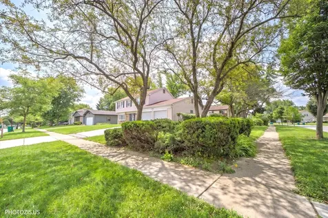 1111 Plum Grove Circle Buffalo Grove IL 60089