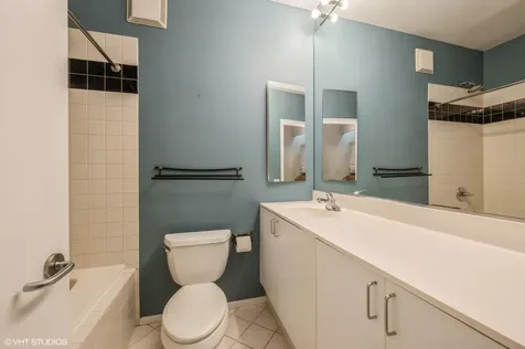 728 West Jackson Boulevard Chicago IL 60661