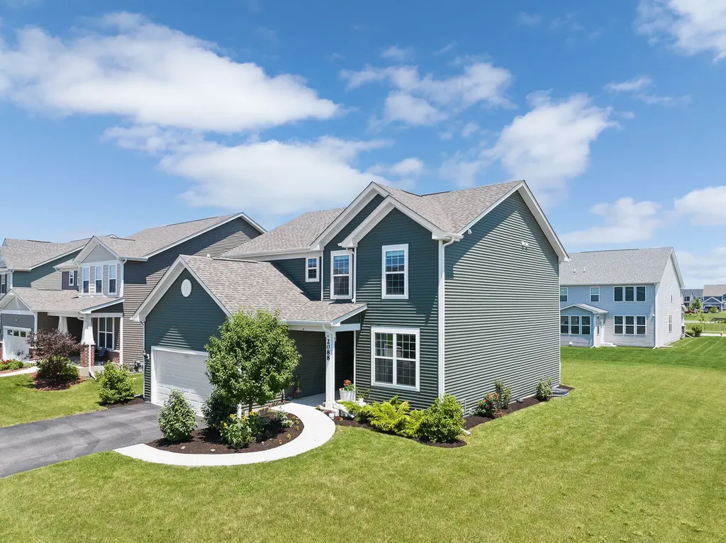 2088 Bent Grass Way Bolingbrook IL 60490