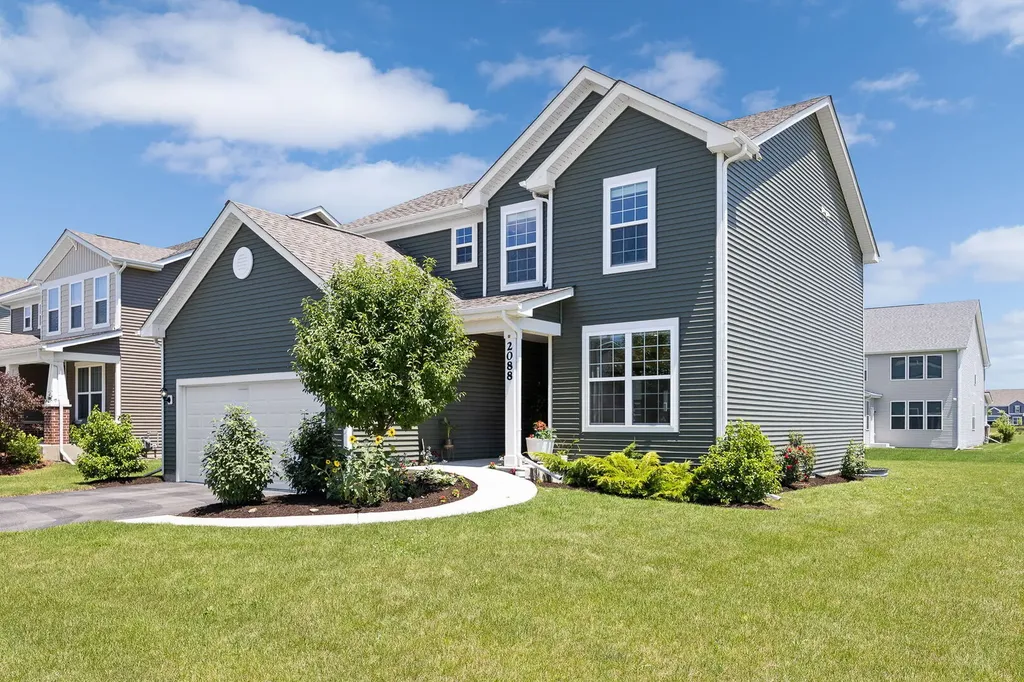 2088 Bent Grass Way Bolingbrook IL 60490