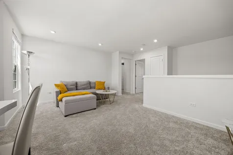 2088 Bent Grass Way Bolingbrook IL 60490