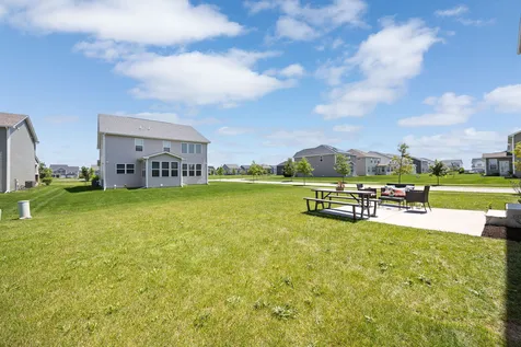 2088 Bent Grass Way Bolingbrook IL 60490