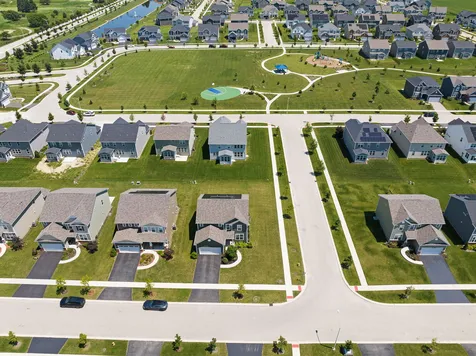 2088 Bent Grass Way Bolingbrook IL 60490