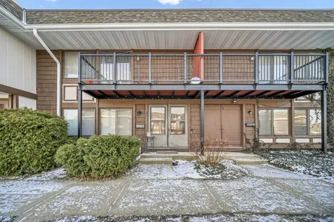 1269 Court D Hanover Park IL 60133