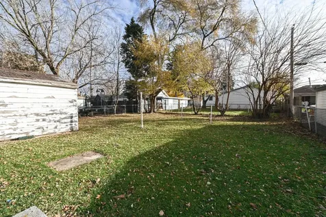 629 South Fulton Avenue Waukegan IL 60085