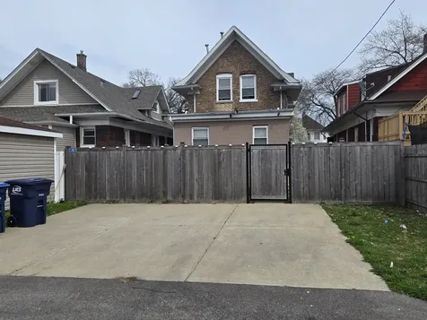 316 South 10th Avenue Maywood IL 60153