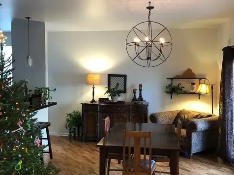 2054 West Chase Avenue Chicago IL 60626
