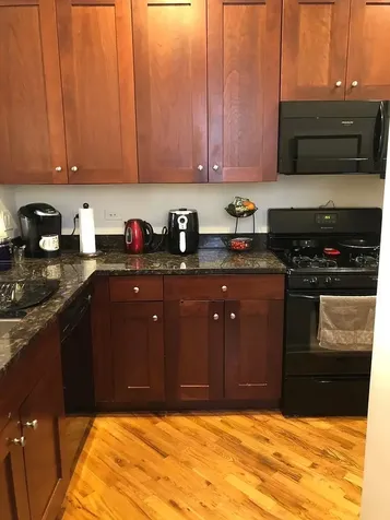 2054 West Chase Avenue Chicago IL 60626