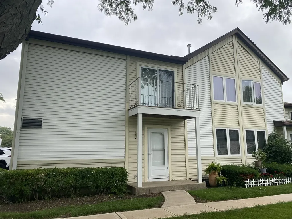 732 Inverrary Lane Deerfield IL 60015