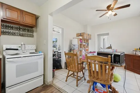 503 21ST Avenue Rock Island IL 61201