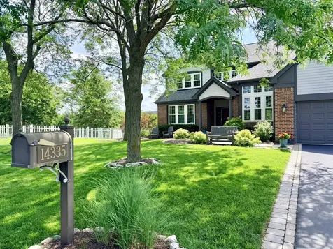 14335 Spring Meadow Court Libertyville IL 60048