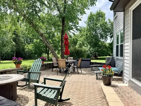 14335 Spring Meadow Court Libertyville IL 60048