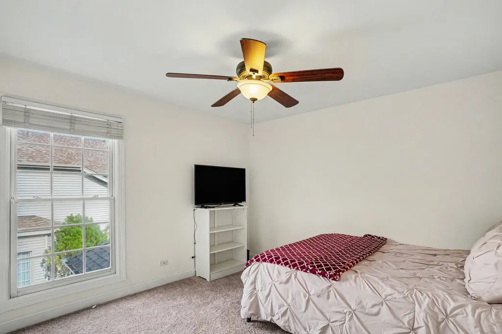 3615 Breitwieser Lane Naperville IL 60564