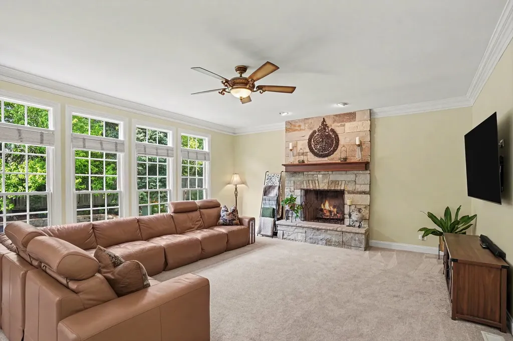 3615 Breitwieser Lane Naperville IL 60564