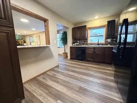 1406 North Glendale Street Marion IL 62959