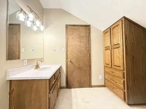1406 North Glendale Street Marion IL 62959