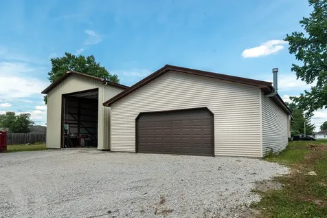 1406 North Glendale Street Marion IL 62959