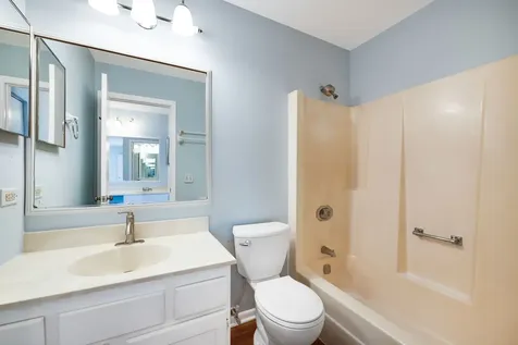 1008 Churchill Drive Naperville IL 60563