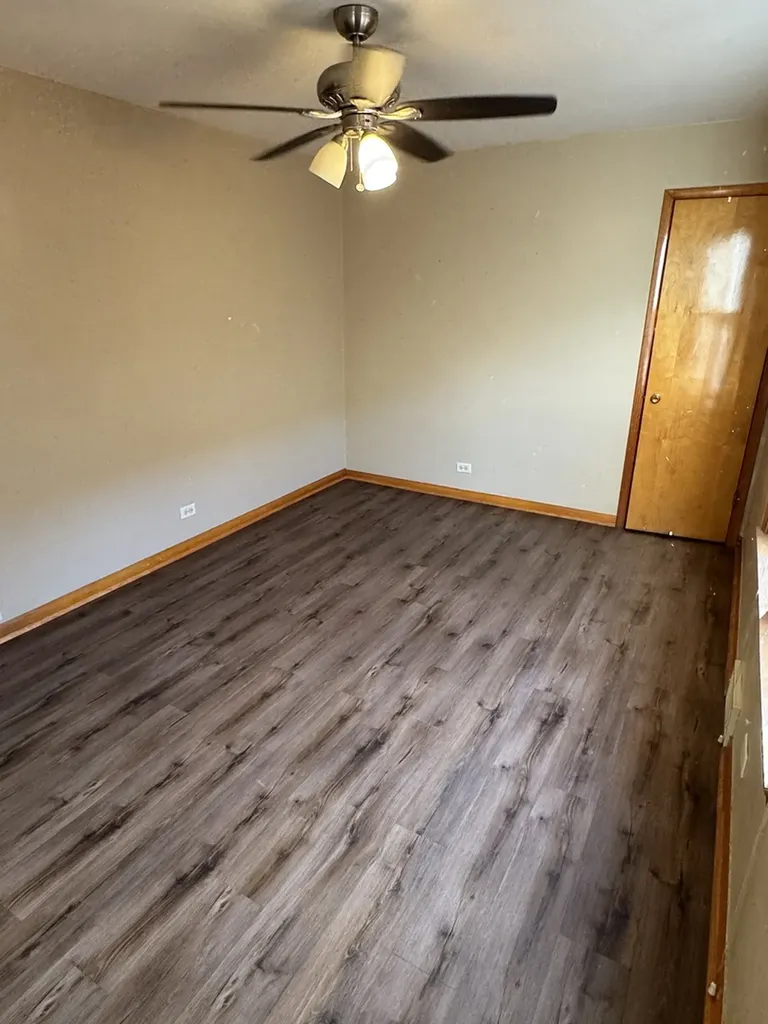 5137 South Lorel Avenue Chicago IL 60638