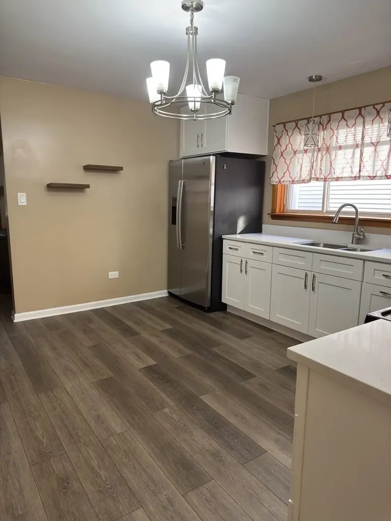 5137 South Lorel Avenue Chicago IL 60638