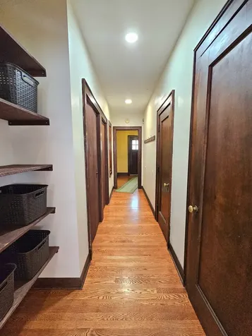 186 North Du Bois Avenue Elgin IL 60123