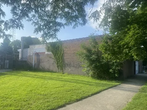3452 North Elston Avenue Chicago IL 60618