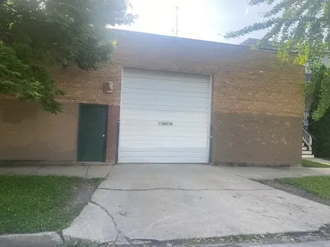 3452 North Elston Avenue Chicago IL 60618