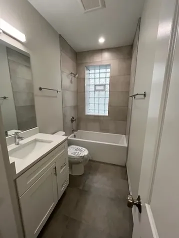 3726 North Racine Avenue Chicago IL 60613