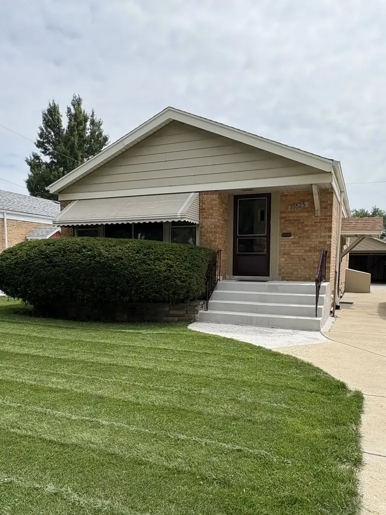 10525 South Millard Avenue Chicago IL 60655