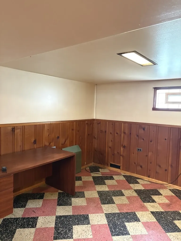 10525 South Millard Avenue Chicago IL 60655
