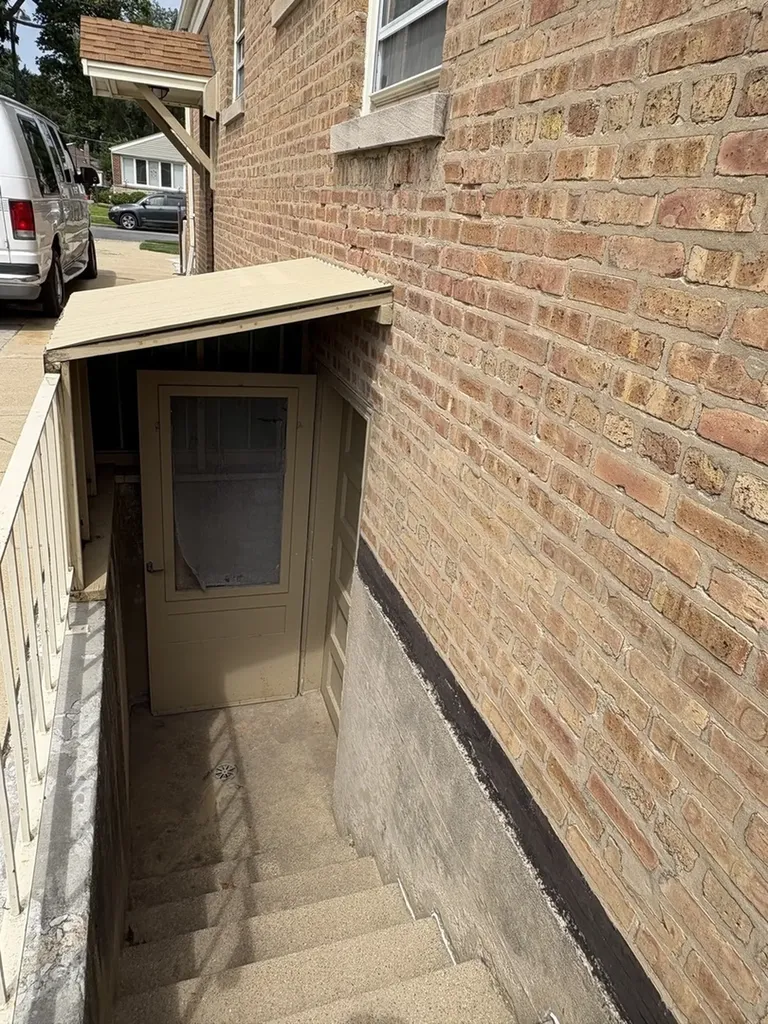 10525 South Millard Avenue Chicago IL 60655