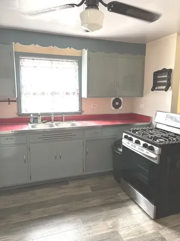 10525 South Millard Avenue Chicago IL 60655