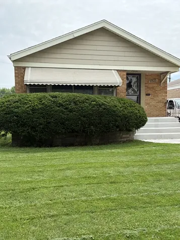 10525 South Millard Avenue Chicago IL 60655