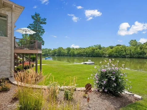335 Edgewater Drive Morris IL 60450