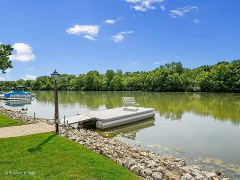 335 Edgewater Drive Morris IL 60450