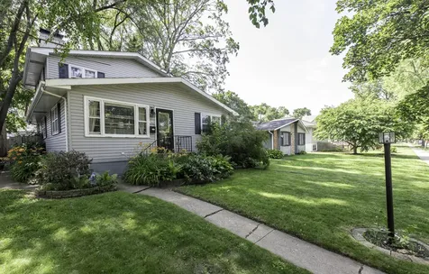 2408 Elim Avenue Zion IL 60099